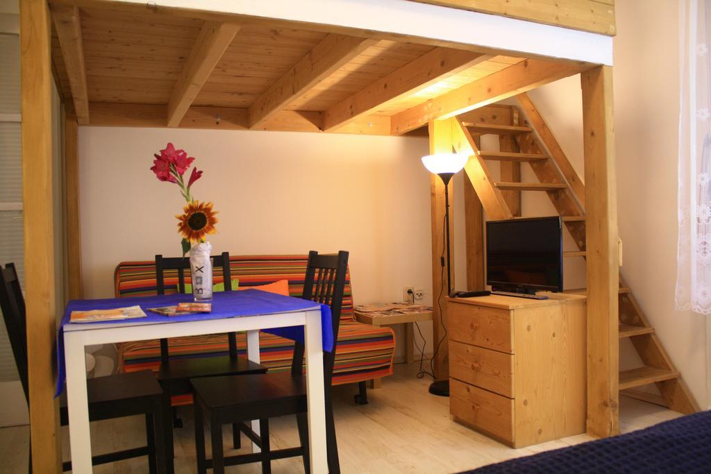 O-Ujlak Apartman Budapeszt Zewnętrze zdjęcie
