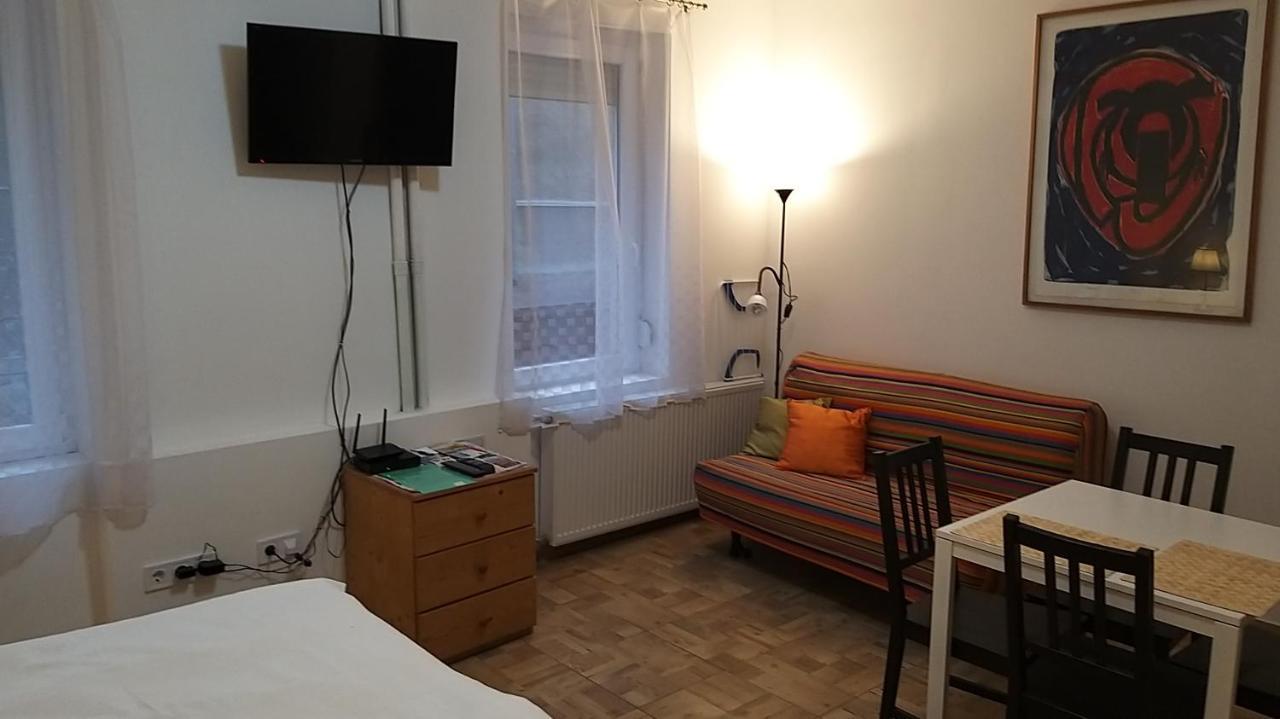 O-Ujlak Apartman Budapeszt Zewnętrze zdjęcie